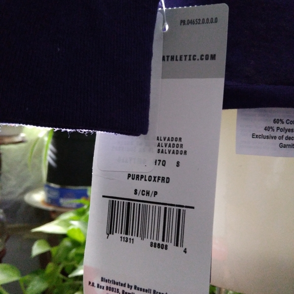 Ladies (small) size pullover long sleeve shirt official Russell Athletic - Picture 5 of 6